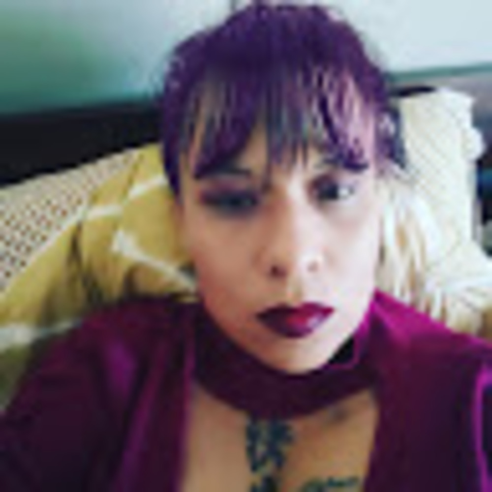 Meet your Posher, Kassendra